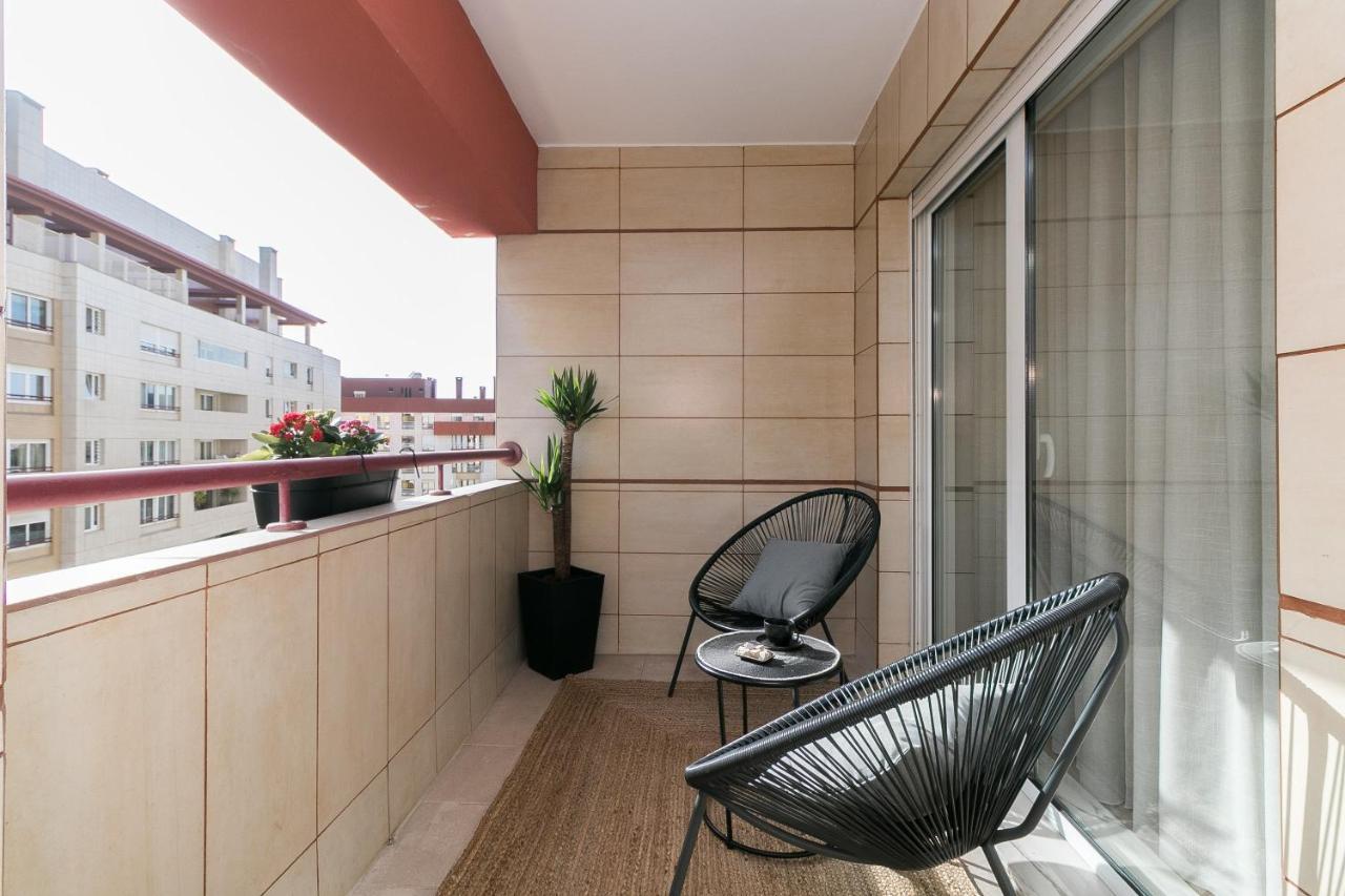 Premium Flat In Upscale Area, Balcony, Parking Apartment Lisbon Exterior photo