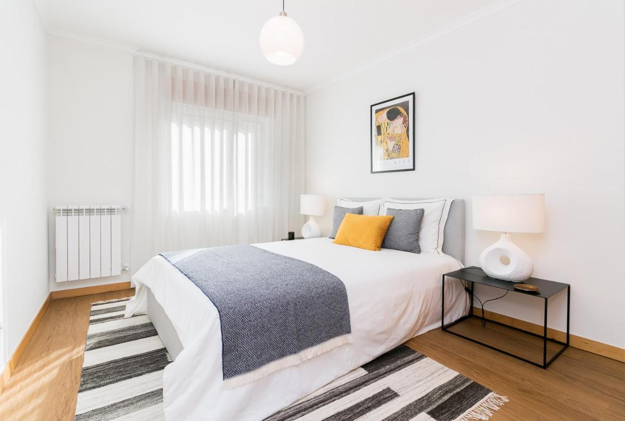 Premium Flat In Upscale Area, Balcony, Parking Apartment Lisbon Exterior photo